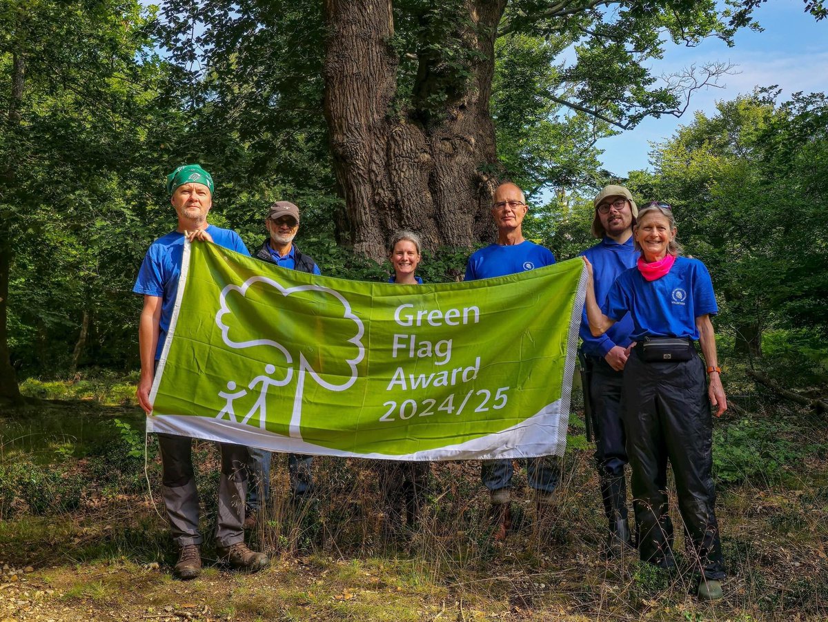 Our #EppingForest, #BurnhamBeeches &amp; #CityCommons team have won a remarkable 9 Green Flag Awards &amp; 8 Green Heritage Site Accreditations this year 🟩
Wonderful to have this international recognition for the quality of work our staff &amp; volunteers put in 👏🌳
benjaminmurphy.uk/?p=3026