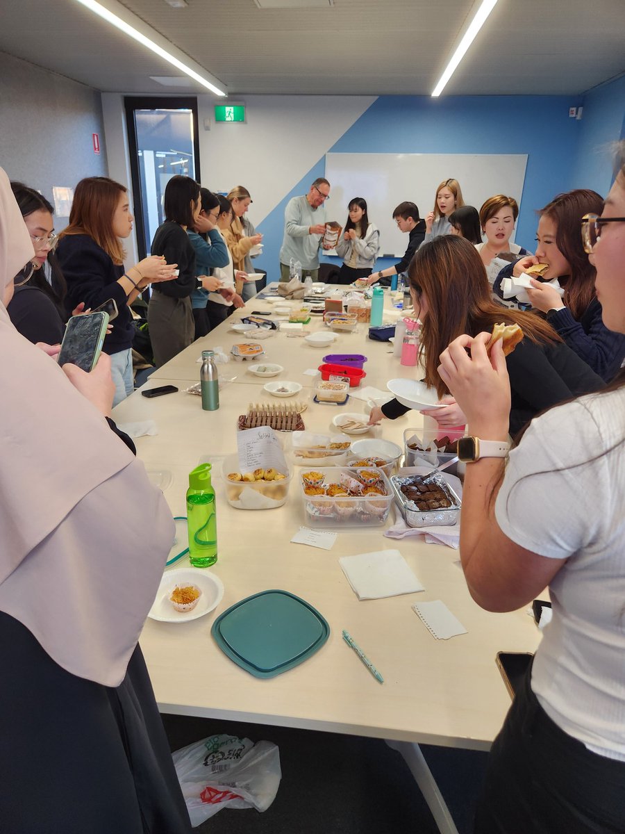 Tammie ST Choi (@tammie_choi) on Twitter photo This is how we begin the #dietetictraining journey at <a href="/MonashNutrition/">Monash Nutrition</a>! Not with a bang 💥 but with a #potluck and having a conversation about meaning of food 😋 This is how we begin the #dietetictraining journey at <a href="/MonashNutrition/">Monash Nutrition</a>! Not with a bang 💥 but with a #potluck and having a conversation about meaning of food 😋