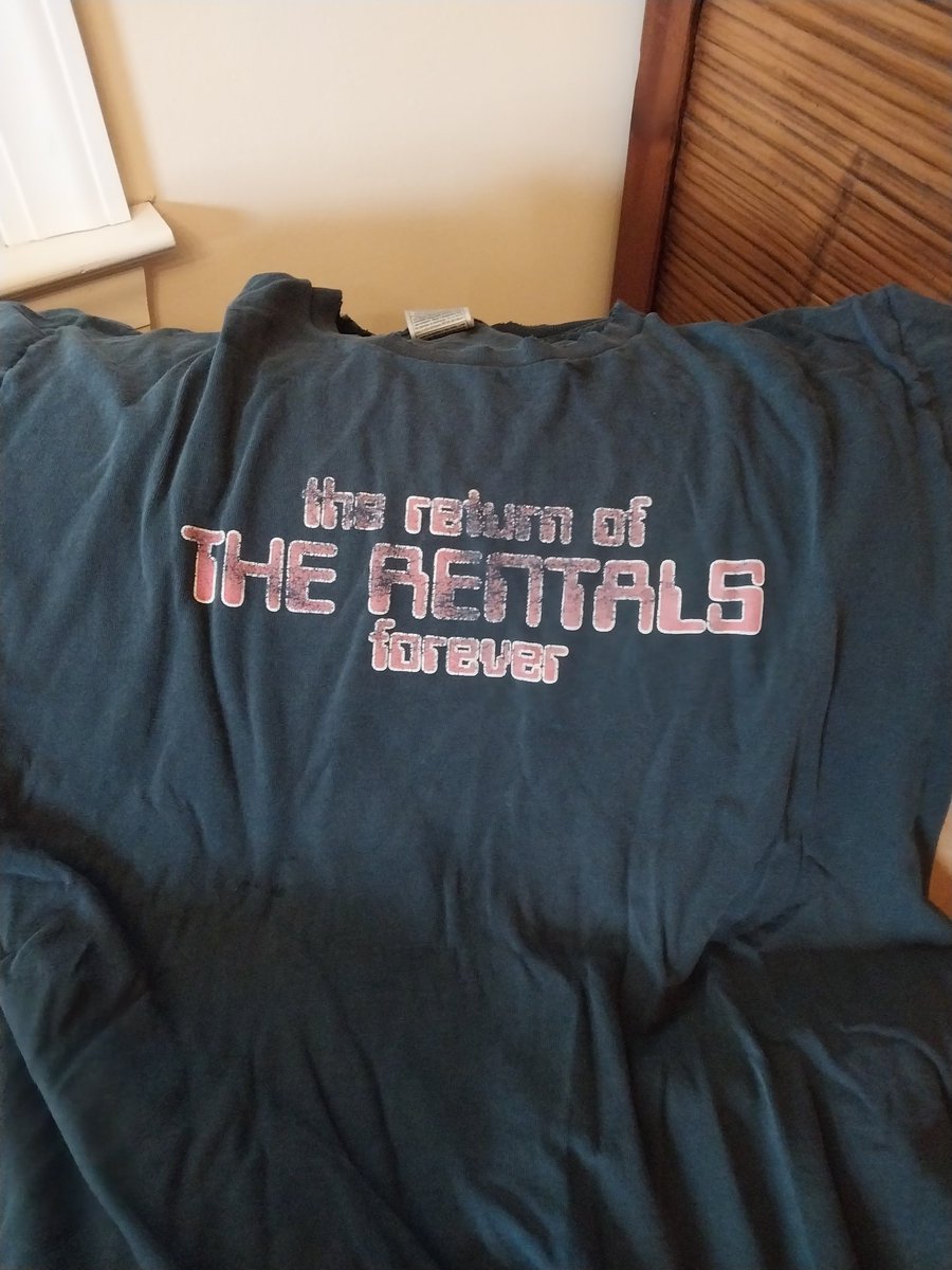 Happy #bandShirtBlůesday / #tShirtTuesday! Today, I'm wearing <a href="/therentals/">The Rentals</a>, aka, the best incarnation of Weezer! With as well-worn of a shirt as this, of course I can #nameThreeSongs: Elon Musk Is Making Mr Sad, Life Without a Brain, Damaris #deepCutsForTheHipsters