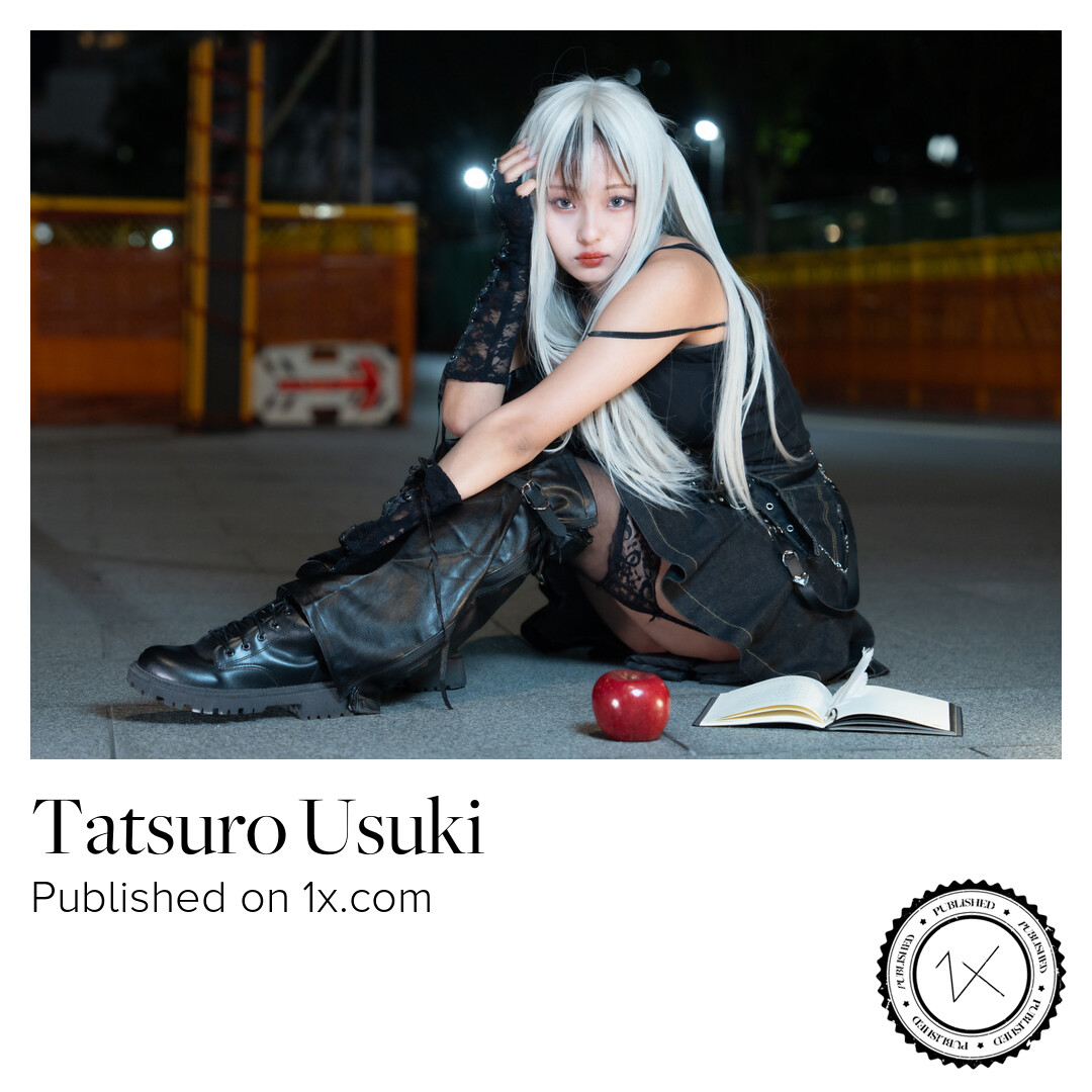 Tatsuroug's tweet image. ”Misamisa&quot;
1x.com　でPublished の認定を受けました！
CHIKA ちゃん@CHIKA38924259 　ありがとうございました！
＃サブスク撮影会 ＃DEATH_NOTE  #ミサミサ ＃弥海砂
#りんご　＃デスノート