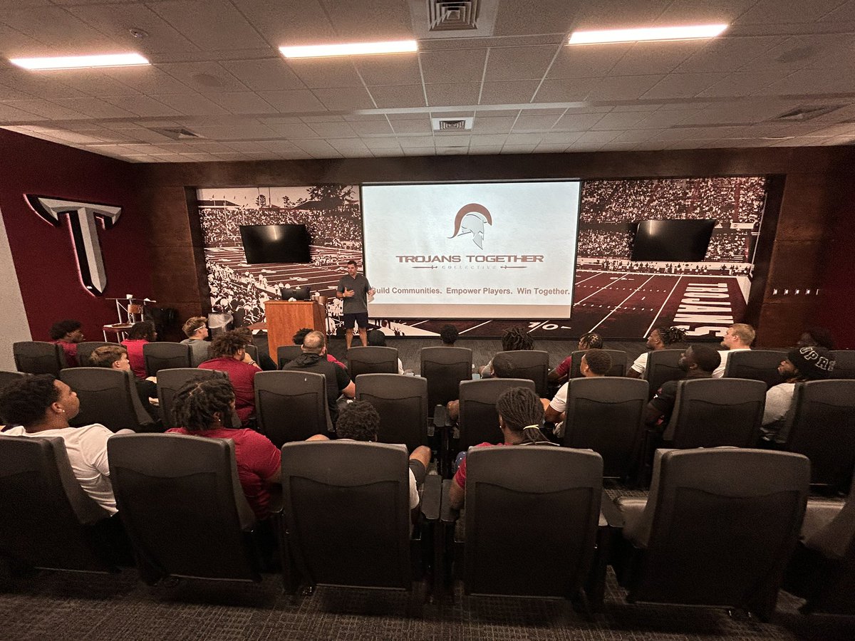 Good to be back TOGETHER with players today and handle some <a href="/TrojansTogether/">Trojans Together</a> business. Special appearance from <a href="/GeradParker1/">Gerad Parker</a> was epic.  Let’s get to work!
#BuildEmpowerWin