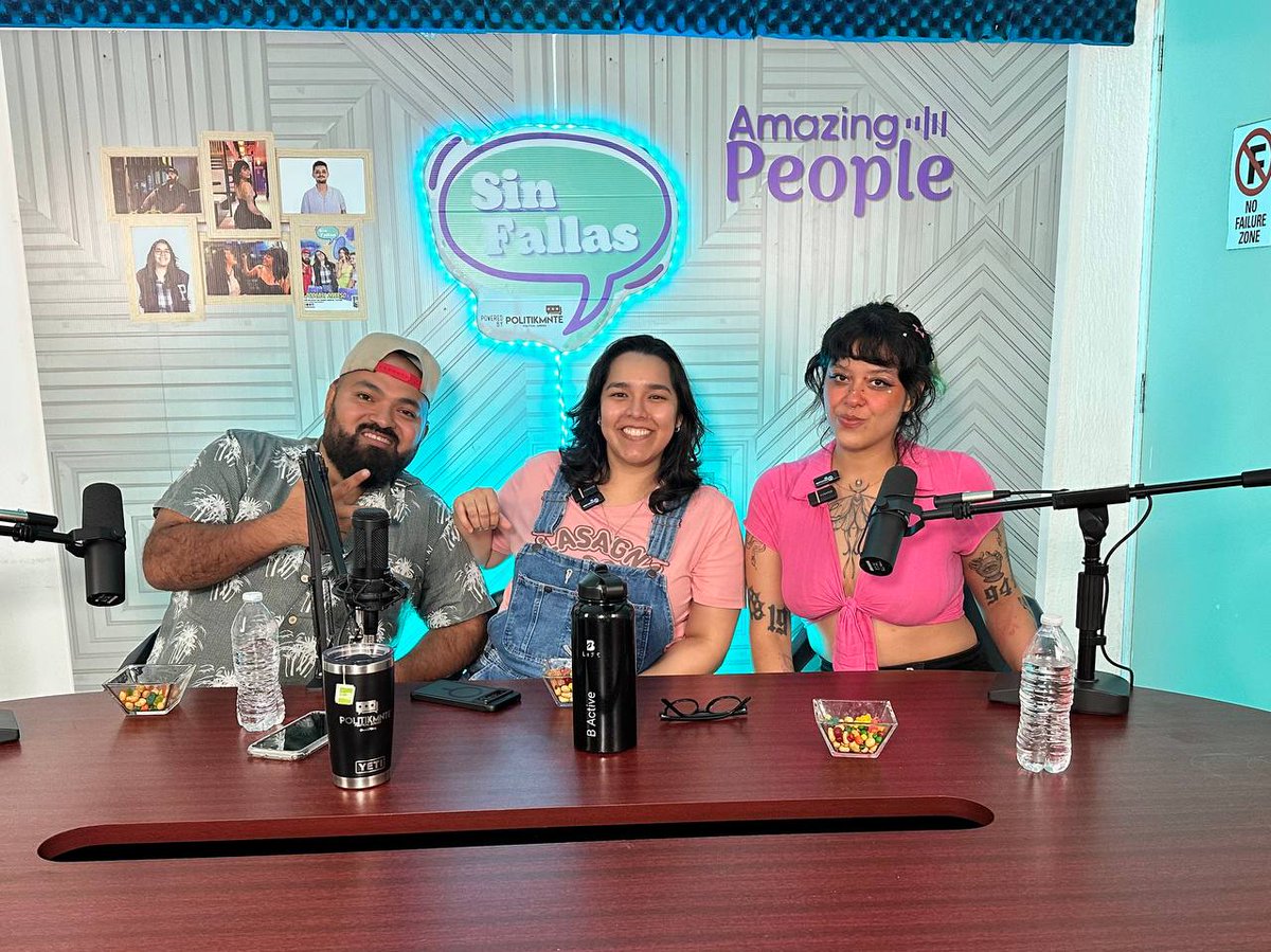 Politikmnte's tweet photo. Llegamos al episodio 18 en #SinFallas 🏳️‍🌈 el #Podcast diverso 🎙️.

En este capítulo, Orlando, Korina y @millennialzeta nos platicaron sobre las anécdotas más turbias y extrañas en uno de esos "lugares de paso". 😉

No te pierdas este jueves este gran episodio, por #Politikmnte