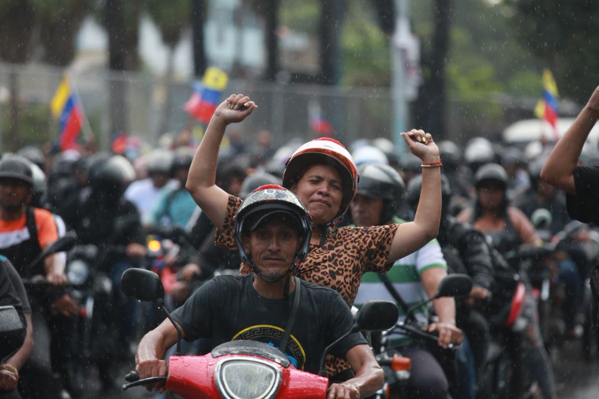 #Ahora Pdte. <a href="/NicolasMaduro/">Nicolás Maduro</a>: Creo y tengo fe y la certeza de que saldremos de esto, más fortalecidos, nada ni nadie va a detener el camino de grandeza de Venezuela.

#30Jul