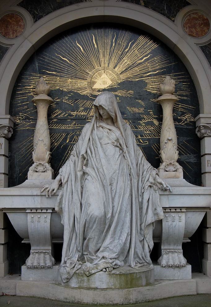 St. Matthäus-Kirchhof Cemetery in Berlin, Germany