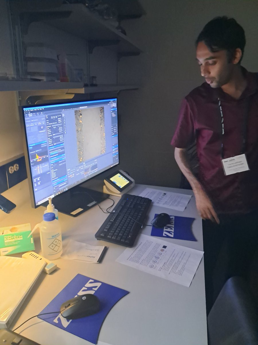 anvargasr's tweet image. Three amazing days in #IALSJanelia!! I really feel so lucky to see all microscopy capacities and lectures with so generous people sharing their experiences and knowledge.

#spreadtheknowledge
#southamericanlightsheet