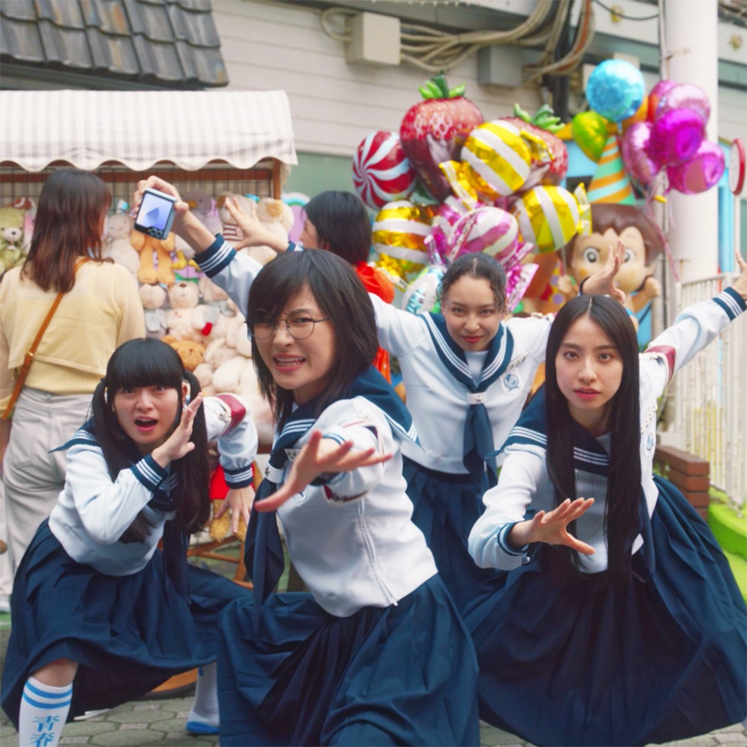 正解は… #新しい学校のリーダーズ さん(<a href="/japanleaders/">ATARASHII GAKKO! - 新しい学校のリーダーズ</a>) です📣

キャンペーン開始まであと少し⌛
皆さま、フォローしてお待ちくださいね✨

▼#GalaxyZFlip6 はコチラ
samsungjapan.lnky.jp/sLAkdEB