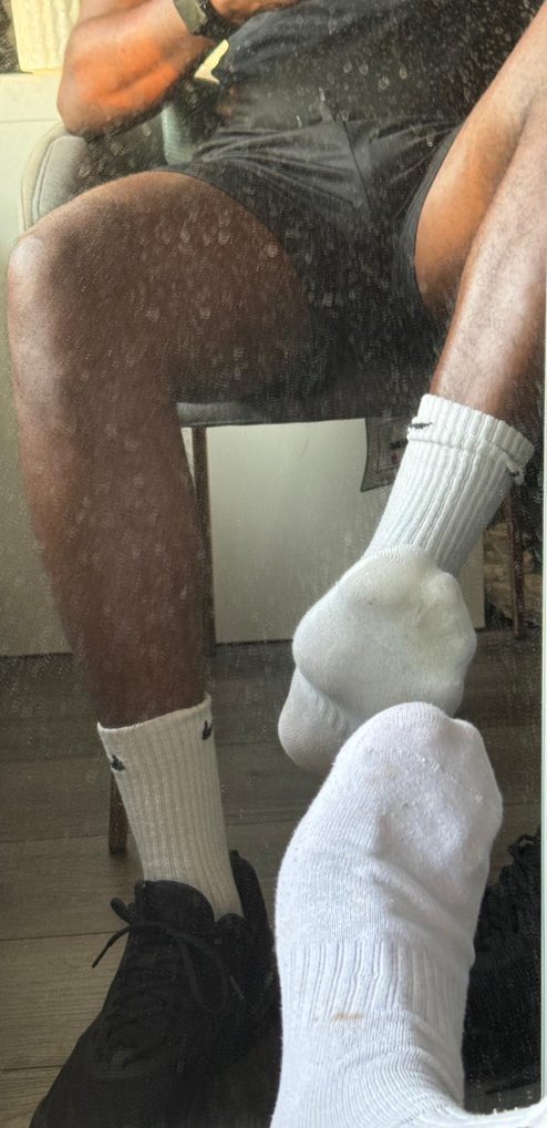 hungjocklad's tweet photo. Sweaty one at gym today 🥵 https://t.co/dvJWpqKLp7