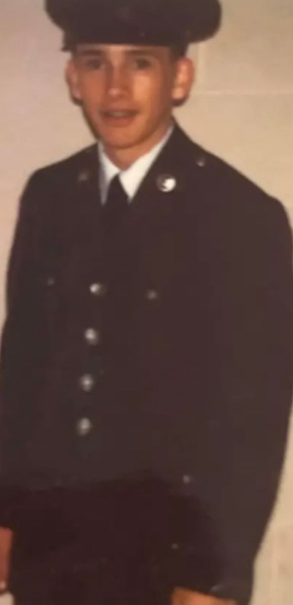 HOMELESS MISSION #Valdosta #GA

Air Force vet Chris vet has also been in a treatment facility and his minor has been with family. He has a duplex that he can rent, has been approved and with his current VA and our assistance he will be able to secure the rental.  He also will be