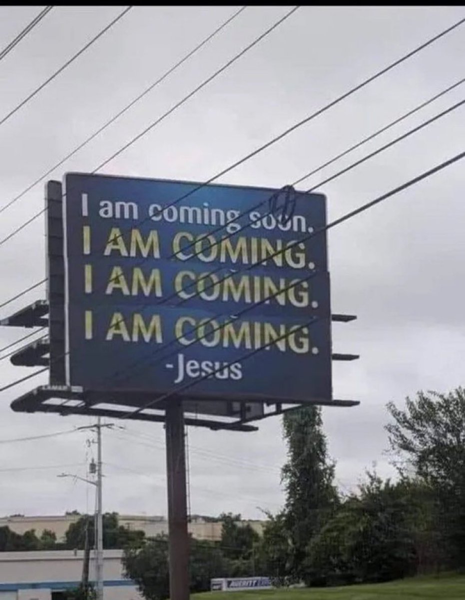 Txlost2's tweet image. This what you hear through them cheap walls at a hotel