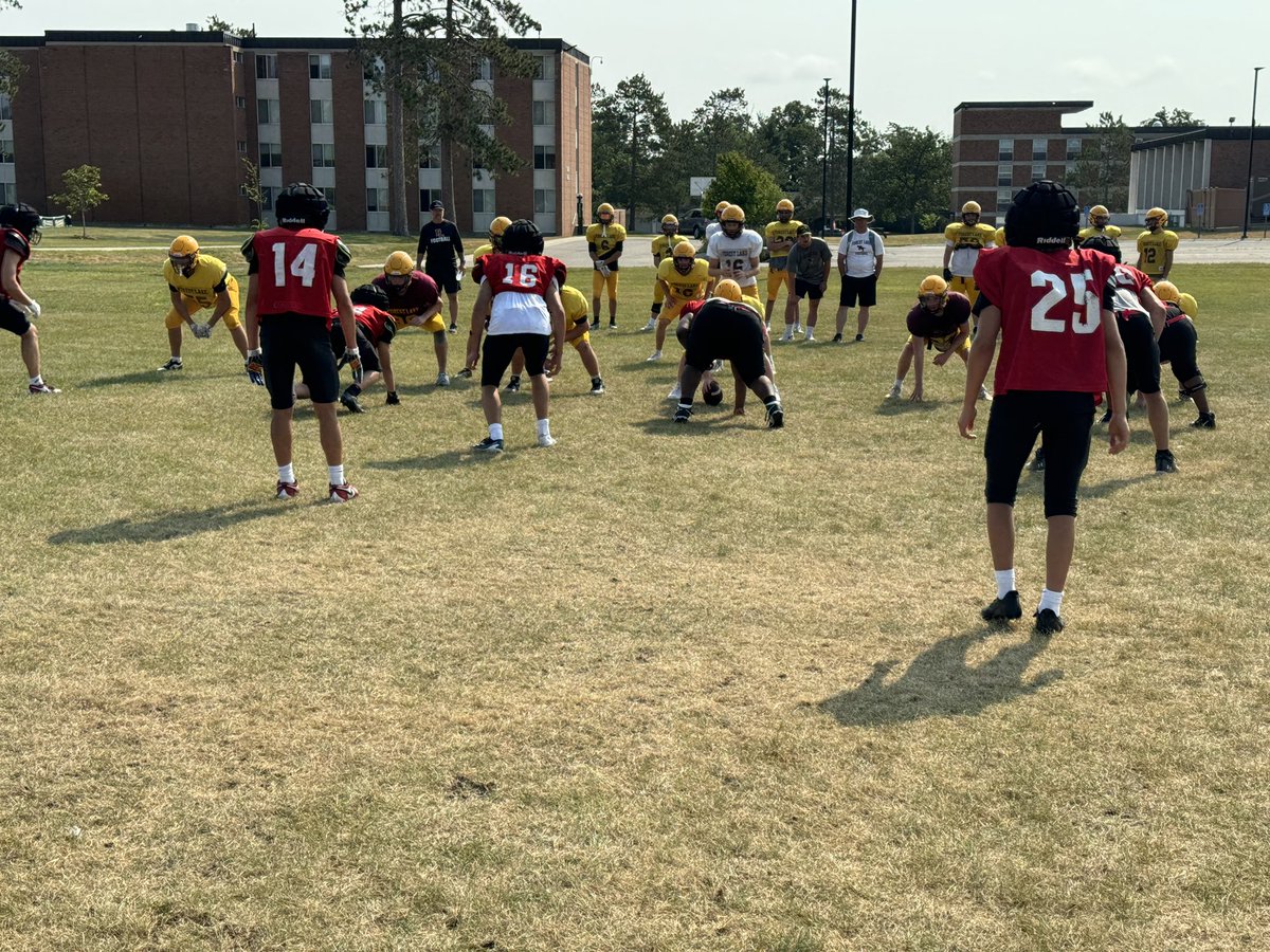 Shakopee Football (@saberfootball16) on Twitter photo Getting in some work! #whateverittakes #SaberPride #finishstrong <a href="/BSUBeaversFB/">Bemidji State Football</a> Getting in some work! #whateverittakes #SaberPride #finishstrong <a href="/BSUBeaversFB/">Bemidji State Football</a>