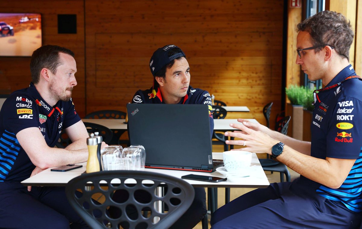 PEREZRAClNG's tweet image. "I have worked a lot. When things didn't work out, I worked more. Maybe I don't post a lot or I don't make much noise, but behind closed doors, I work hard. And yes, it's true—I do have a life outside of the sport... I guess this world doesn't like it a  lot."