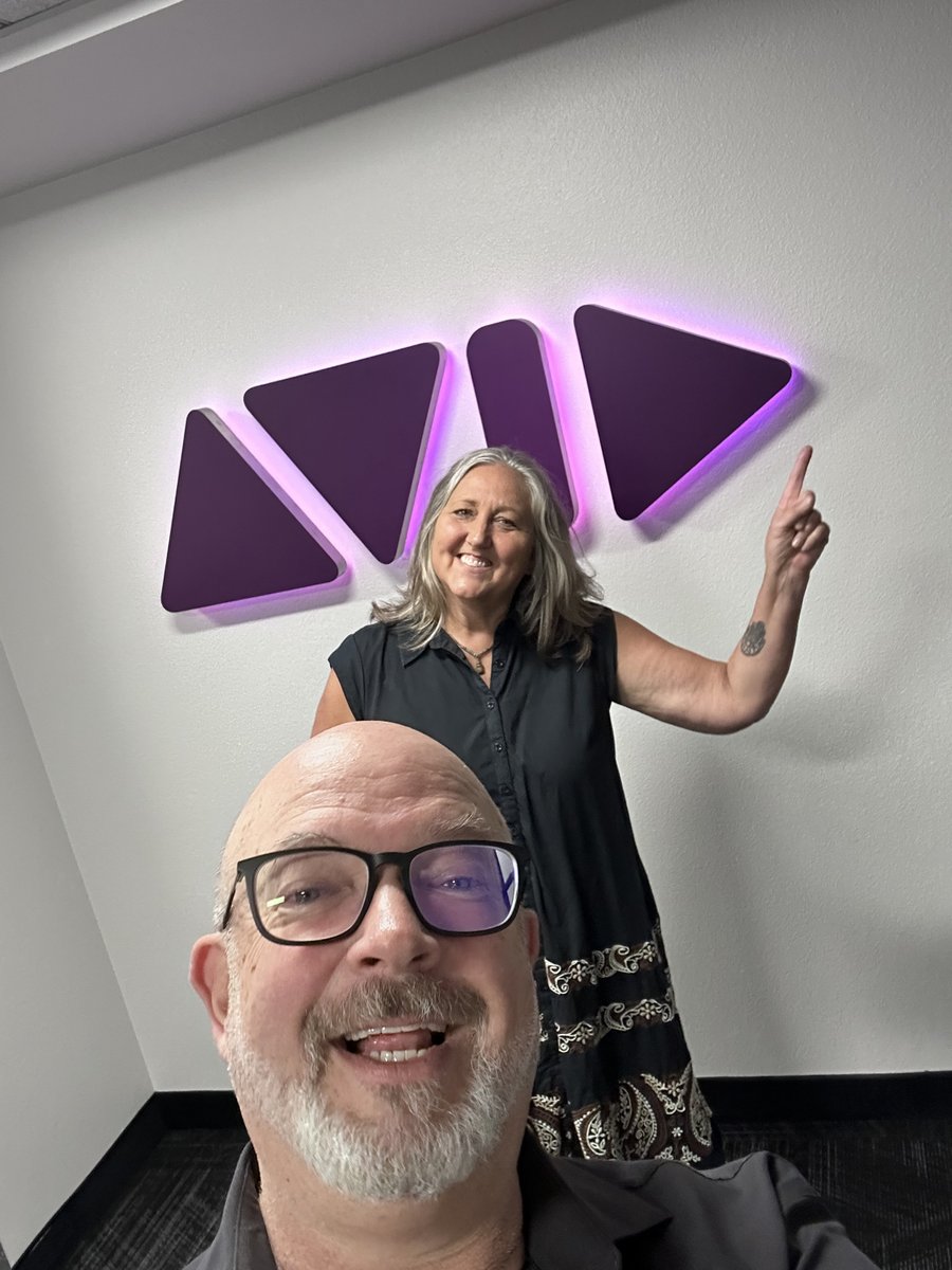 Shelly Westerman, ACE is nominated for a 2024 Emmy Award for editing 'Sitzprobe' from Only Murders In The Building with her co-editor, Payton Koch! Thanks for visiting us at <a href="/Avid/">Avid</a>. The video will be online soon! <a href="/MediaComposer/">Avid Media Composer</a> <a href="/ACEFilmEditors/">AmericanCinemaEditor</a> <a href="/MPEG700/">Motion Picture Editors Guild - Local 700</a> #editing #postproduction