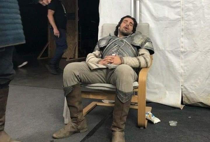juegoofthrones's tweet photo. realmente a los de hbo se les filtró el último capítulo de hotd, el seguridad es este: https://t.co/pB6WIR2NHX