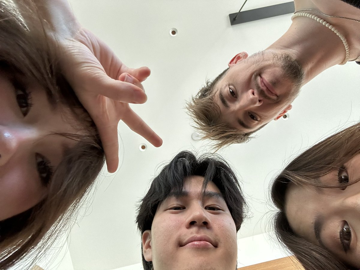h7une's tweet image. LIVE NOW FIRST IRL STREAM MAKING SMOOTHIES WITH TINA ELLUM LESLIE BLAU SHOTO (IN SPIRIT) 

twitch.tv/hjune