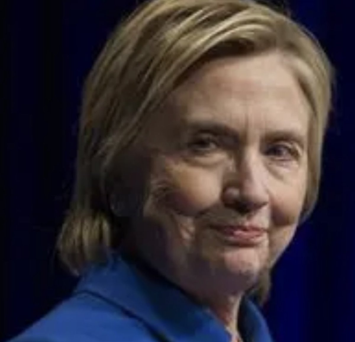 wemyss_b's tweet image. Remember when you took that red button to Russia and presented it thinking the word printed on it was “RESET” but it wasn’t? 
THAT was weird. YOU are weird, creepy &amp;amp; controlling. If you can’t control them you OFF them. 
#ClintonBodyCount