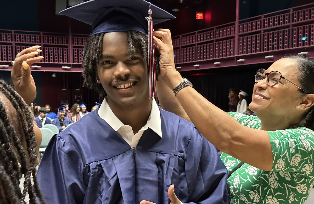 🌟 Shoutout to our summer graduates! May your futures be as bright as your spirits! #PWCS2024