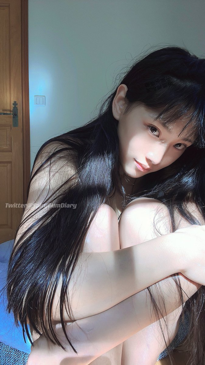 福利姬SpicyGum✨分享的黄推图片1 - 网红私拍内容