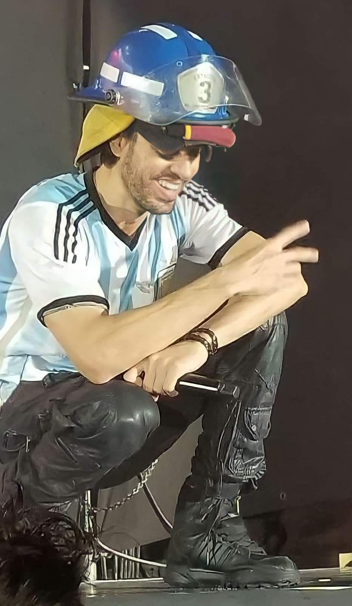 Do you like this Bob the Builder? 😅
<a href="/enriqueiglesias/">Enrique Iglesias</a> ✌️🤍