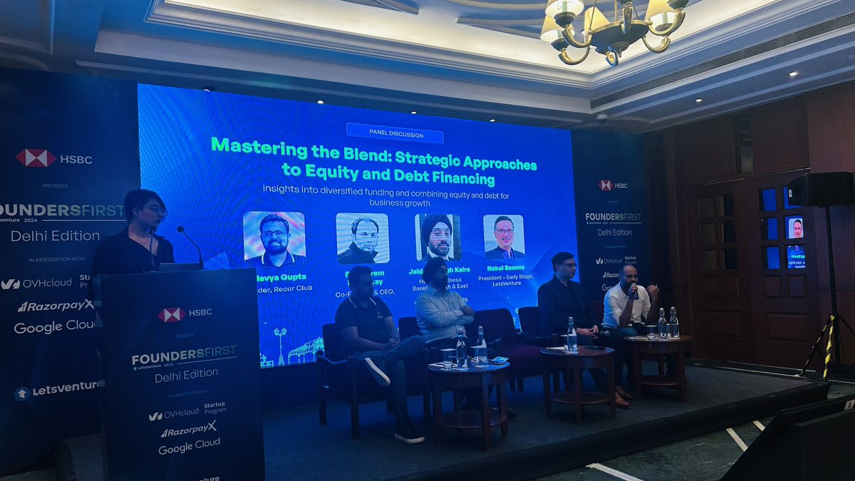 shantimohan's tweet photo. #FoundersFirst in #Delhi. With a conversation on how #founders integrate #equity and #debt.

Satyam @Nojoto talks about how as a founder, one should look at both equity and debt early in the startup cycle.

Start of an interesting day! @letsventurein 
@HSBC @recur_club https://t.co/6It4waCqrt