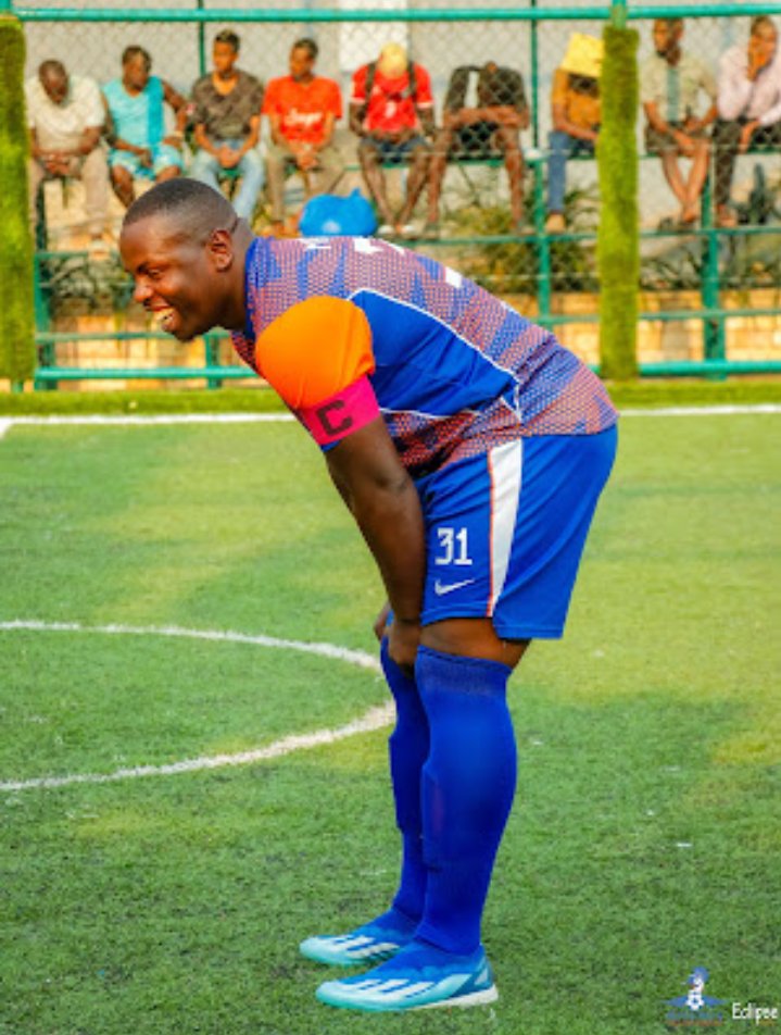 EladoFc's tweet image. Our captain was solid @matsRuk31 keep it up @KitungaLeague GW14
#Season7
#ElitePublishersLtd
#TulumbeKaaziFinal