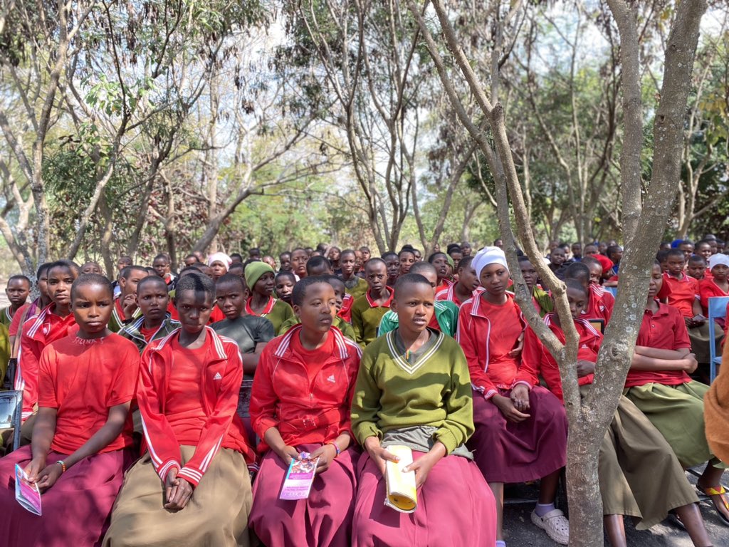 comfycare12's tweet photo. We need your support to keep making a difference! Donate at: https://t.co/8QIFjGfeM8
#EmpowerGirls #MenstrualHealth #ComfyCare12 #Tanzania #EducationForAll https://t.co/PrMwN7NDXx