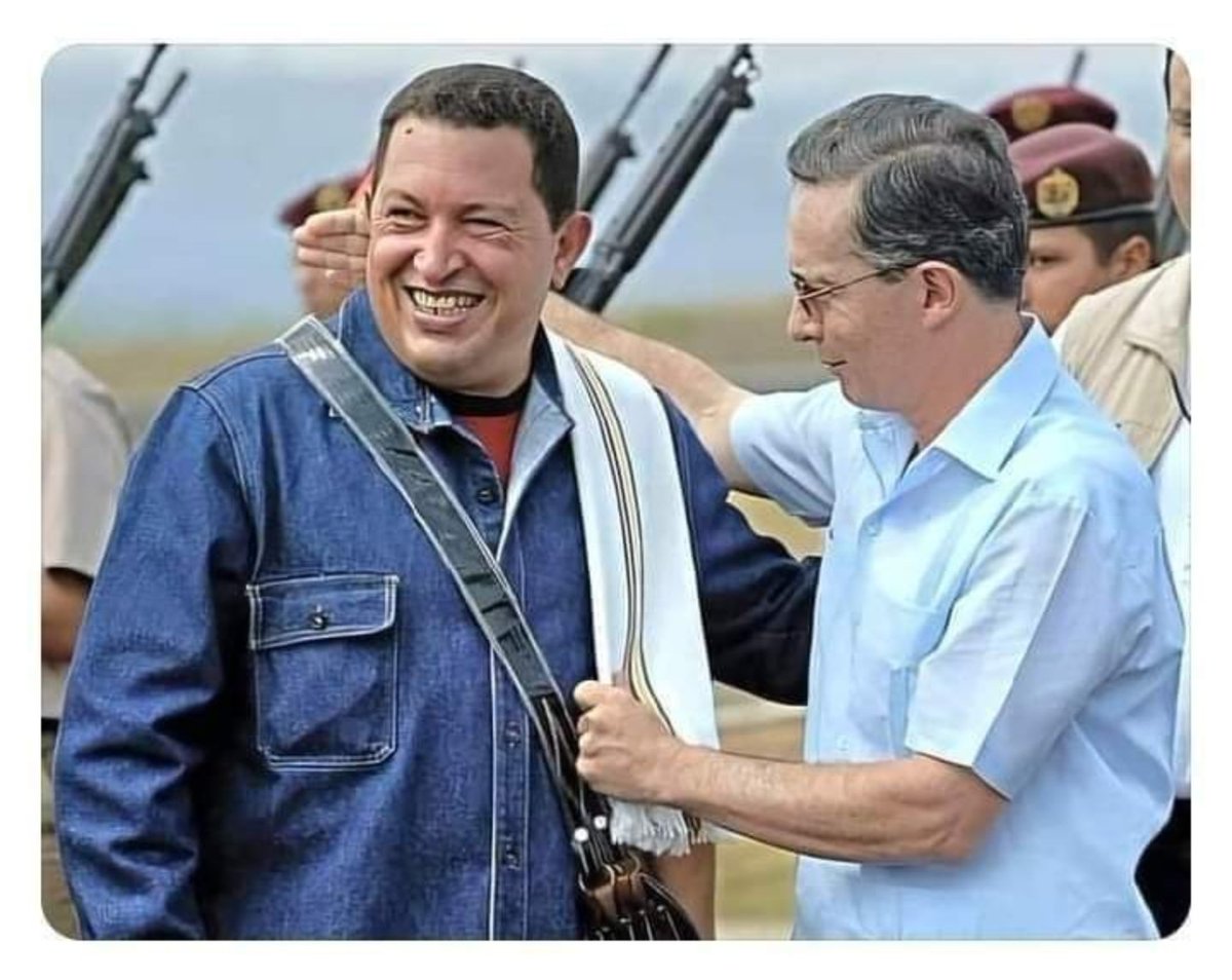 royrrr's tweet photo. @MariaFdaCabal Aquí un recuerdito. 😙 https://t.co/TlxoAAcOx0