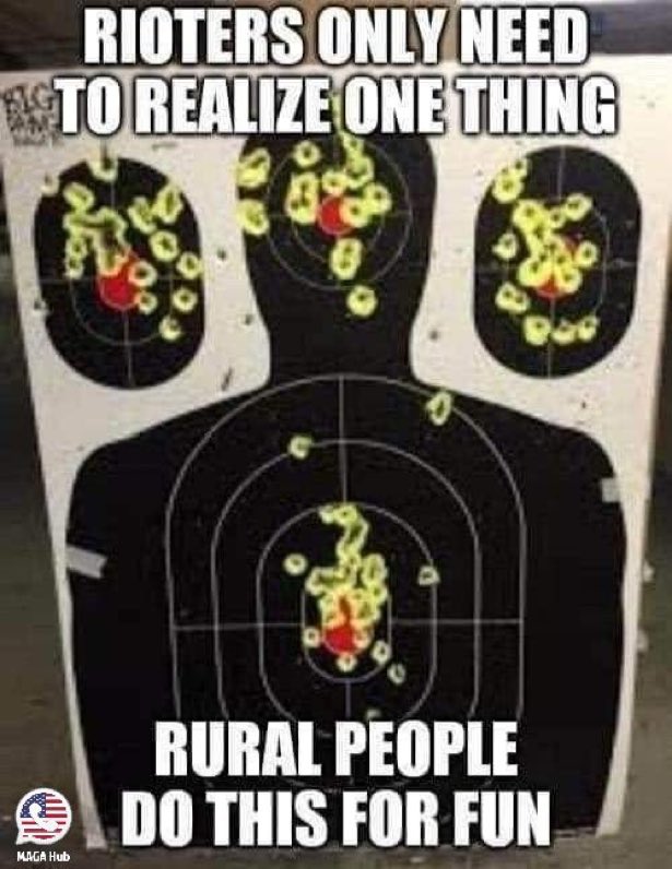 Scottie8931's tweet image. Calling all Patriots if you are not following this Patriot please consider adding her @joey8388779  she is currently at  3400 let’s help her he to 3800