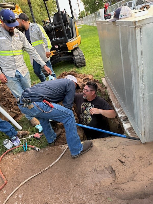 Ignacio Ruiz (@ignacior38) on Twitter photo Thank you to our PPD Ops. team for putting in the work this evening and fixing a busted water main at Mesilla Elementary! Making sure our school was ready for our kiddos and staff tomorrow! Your dedication and exceptional effort have truly set a high standard! <a href="/LCPSnet/">Las Cruces Public Schools</a> Thank you to our PPD Ops. team for putting in the work this evening and fixing a busted water main at Mesilla Elementary! Making sure our school was ready for our kiddos and staff tomorrow! Your dedication and exceptional effort have truly set a high standard! <a href="/LCPSnet/">Las Cruces Public Schools</a>