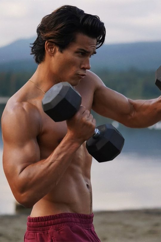 shirtless_male's tweet photo. #DrewRayTanner

🥵🥵🥵 https://t.co/ESsu6CrT7e