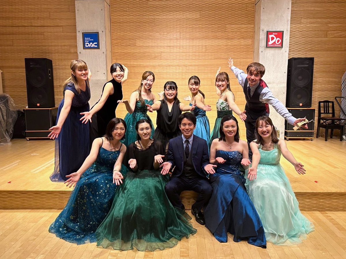flute_coruri's tweet photo. ご報告が遅くなりましたが🙏

フルートオーケストラCoruri🕊️
"Ensemble Concert"
無事終演しました♪

ご来場いただいた皆様、関係者の皆様本当にありがとうございました✨ https://t.co/ZGYicIJyTl