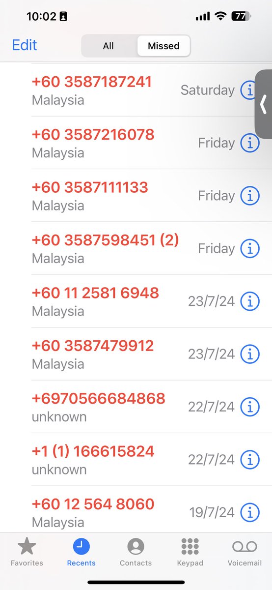 ช่วงนี้เจอแก๊งคอลเซนเตอร์กระหน่ำโทรมารัวๆ ได้แต่กดตัดสายไป ขี้เกียจด่าละ พอเสิร์ชข้อมูลถึงเพิ่งรู้ว่าให้กด *138*1# แล้วโทรออก จะบล็อคเบอร์โทรจากต่างชาติได้ ใครมีพ่อแม่ไปกดให้ท่านเลย ตัดโอกาสพี่มิจไปได้ทางนึง

#แก๊งค์คอลเซนเตอร์ #มิจฉาชีพ