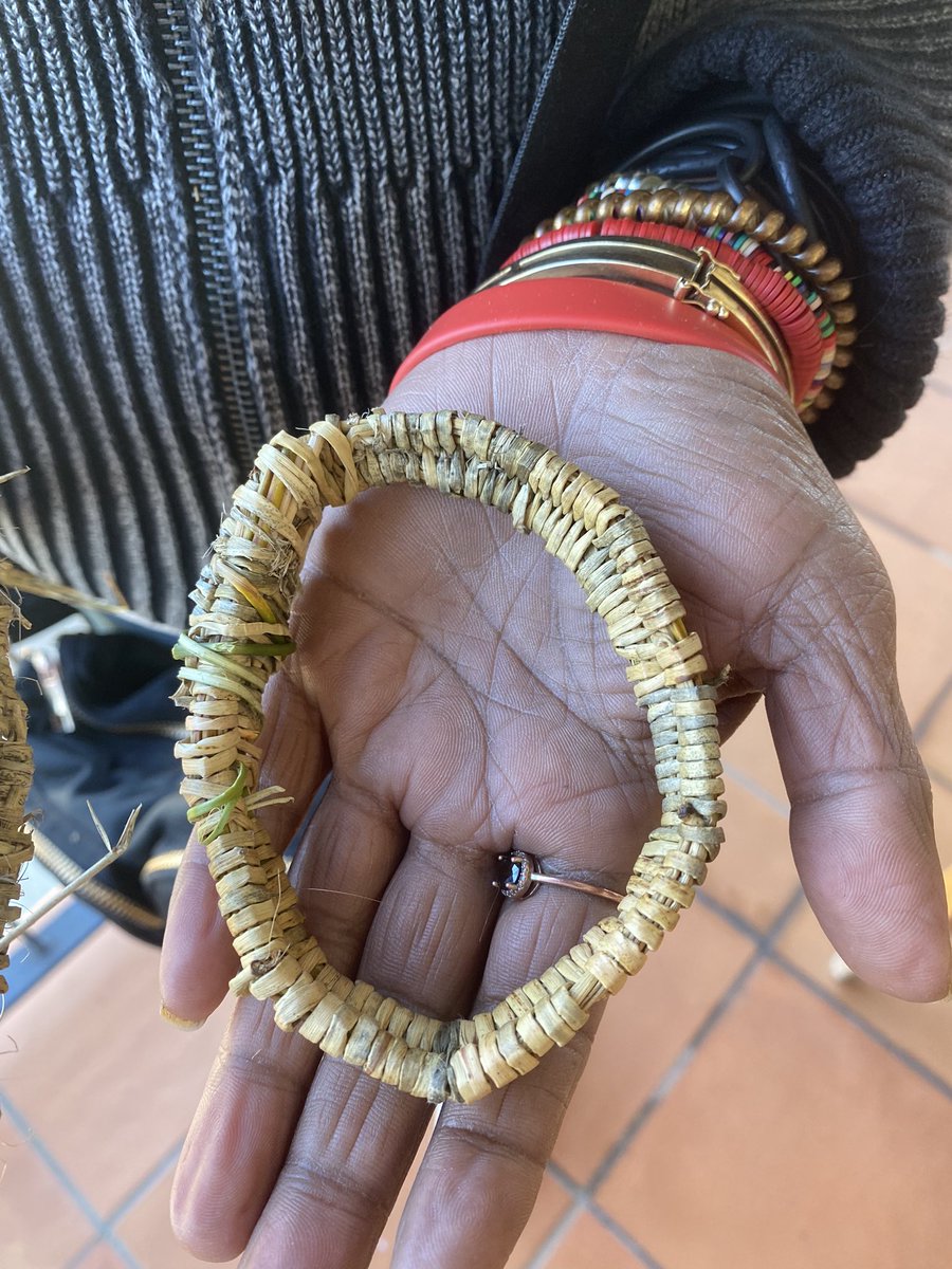 Professor Amy Roberts (@dramyroberts) on Twitter photo Weaving on country for our <a href="/arc_gov_au/">Australian Research Council</a> project with the River Murray and Mallee Aboriginal Corporation and the Mid-Murray and Mallee Aboriginal Corporation @flinders <a href="/FLINArchaeology/">Flinders Archaeology</a> Weaving on country for our <a href="/arc_gov_au/">Australian Research Council</a> project with the River Murray and Mallee Aboriginal Corporation and the Mid-Murray and Mallee Aboriginal Corporation @flinders <a href="/FLINArchaeology/">Flinders Archaeology</a>