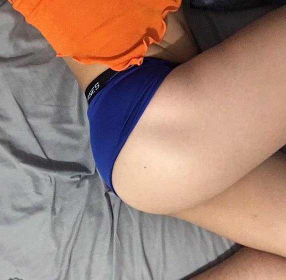 kittyky__'s tweet photo. ZZZzzz nap time #Femboy https://t.co/TKcapMP43W