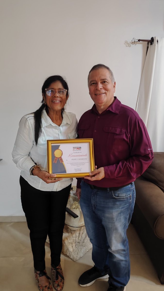 Estamos celebrando nuestros 7 años como empresa, entregando Reconocimientos por el compromiso con la #Prevención y #Gestionderiesgos <a href="/HotelAranjuez/">Hotel Aranjuez</a> @grupofeliperodriguez <a href="/Camarachiriqui/">Cámara de Chiriquí</a> @felipeveniciorodriguez