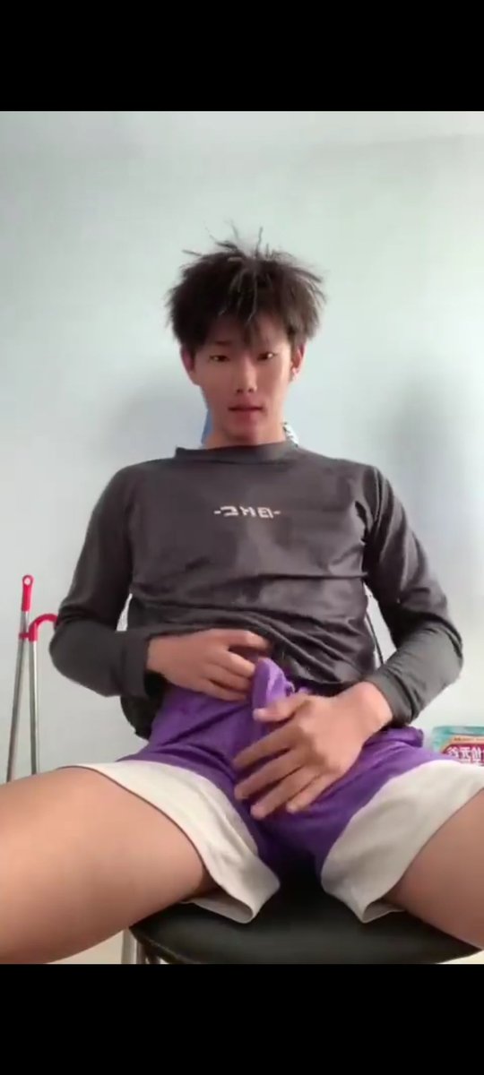 ct88999's tweet photo. 太帅了吧
更多体育生完整版请下载G头条观看:https://t.co/eZi62rovpE

 https://t.co/jPsssD2c7o https://t.co/U57KZuo92d
