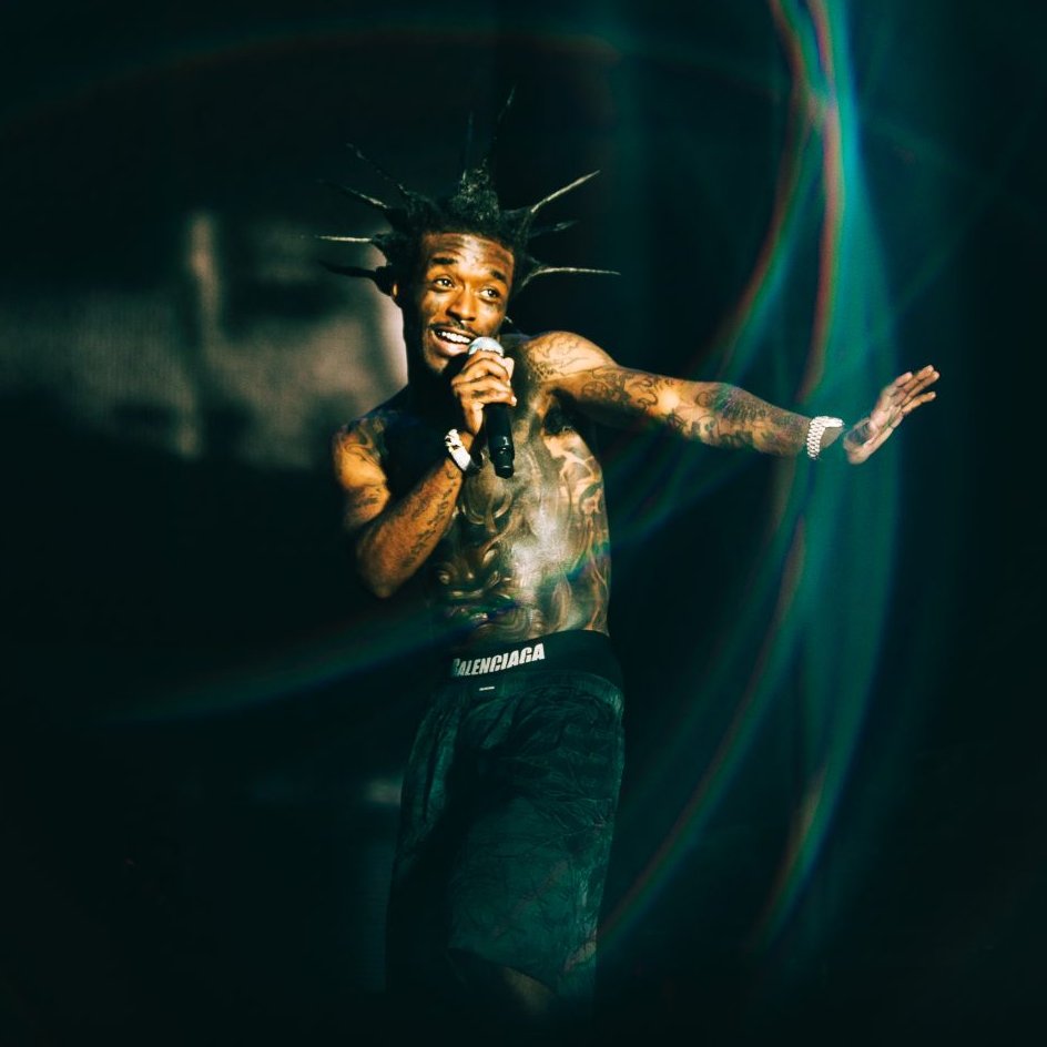 Kurrco's tweet image. Happy 29th/30th birthday to Lil Uzi Vert 🎈

Which Uzi song made you a fan?