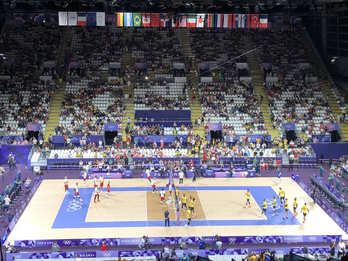Dzień dobry 🙂 dzień zaczynamy od siatkówki i mocarnego starcia Polska-Brazylia. Dziś pewnie jeszcze wizyta na kortach i zosbaczymy co jeszcze dzień przyniesie. <a href="/RMF24pl/">Fakty RMF FM</a> #OlympicGames #Paris2024 #volleyball