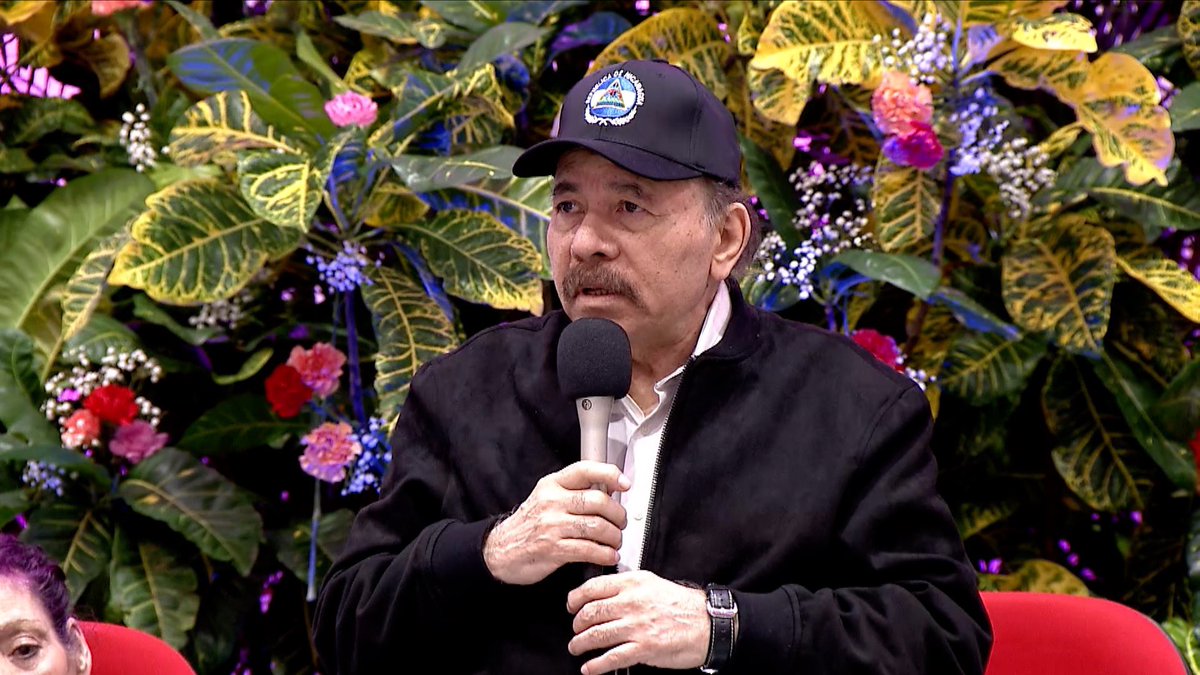 cgtnenespanol's tweet image. El presidente de Nicaragua, Daniel Ortega Saavedra, condena este martes la violencia e intento de golpe de Estado en Venezuela, “Vemos como se han lanzado gobernantes latinoamericanos a tratar de destruir la soberanía del pueblo venezolano,(…), dar el golpe y poner entonces ahí…