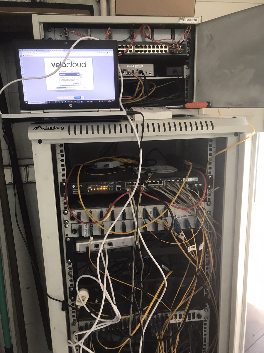 MweneTech's tweet image. We love what we do,making businesses as efficient as possible tisu Mwene wazvo. #mwenetech