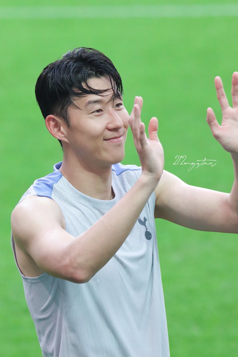 👋🏻📸❤️

#토트넘 #손흥민