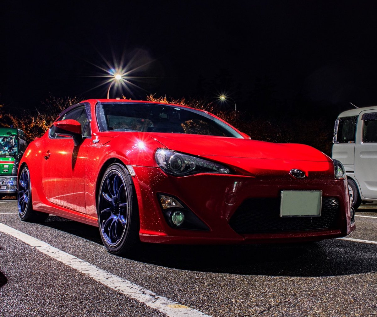 freedom8521's tweet photo. 8年近く乗ってきた86を明日降ります！
友達の影響で買ったこの車は沢山の思い出を作ってくれたました！！
まじで楽しかった🤣
ありがとう86！！
#zn6
#toyota https://t.co/L7C9FNtHSJ