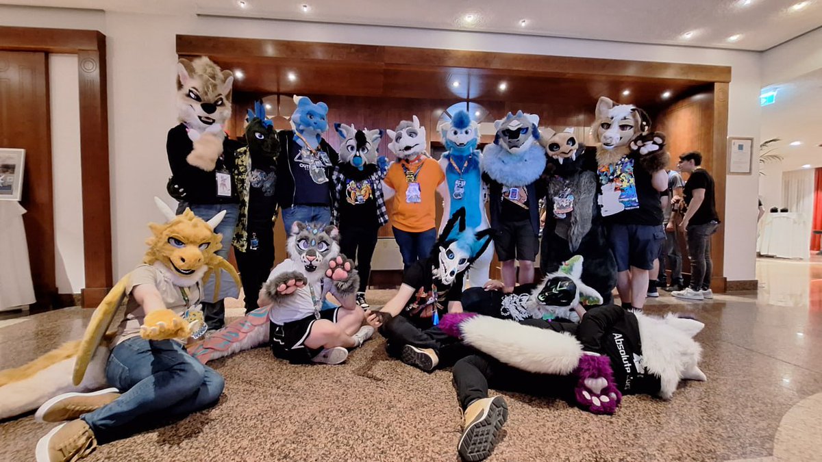 achillesv23's tweet photo. Thanks to everyone at @Awoostria team for an amazing event,  
Also thanks to everyone I was able to meet and hangout with throughout the weekend.
CHAIR! CHAIR! CHAIR! CHAIR!
#Awoostria
#FursuitsEveryday 
#fursuiter https://t.co/T6rFmULeAq