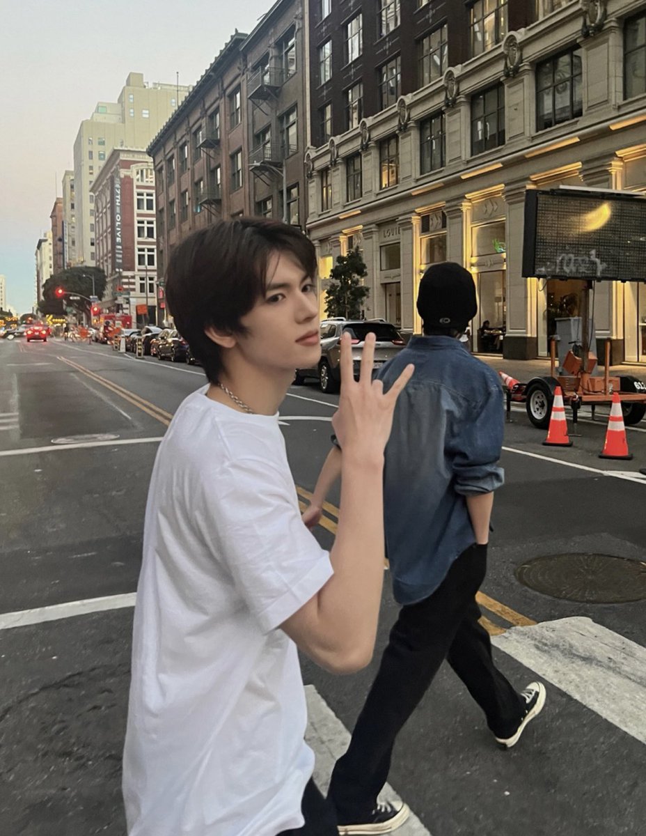chan_prw's tweet photo. จองบินทำดีมากค่าบ♥️

#POW #파우 #정빈 #YORCH #요치 #GRID #그리드 https://t.co/UqIV0p1S8m