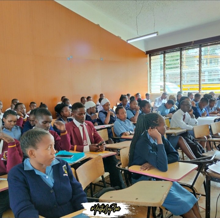 maisha_youth1's tweet photo. Maisha Youth Embu Chapter partnered with USAID Jamii Tekelezi Embu office to sensitize first-year students at KMTC Embu campus on the triple threat of new HIV infections, teenage pregnancies, and GBV among adolescents and young people.
#HealthAwareness #SafeFuture #MaishaYouth https://t.co/fqWHLZsIMO