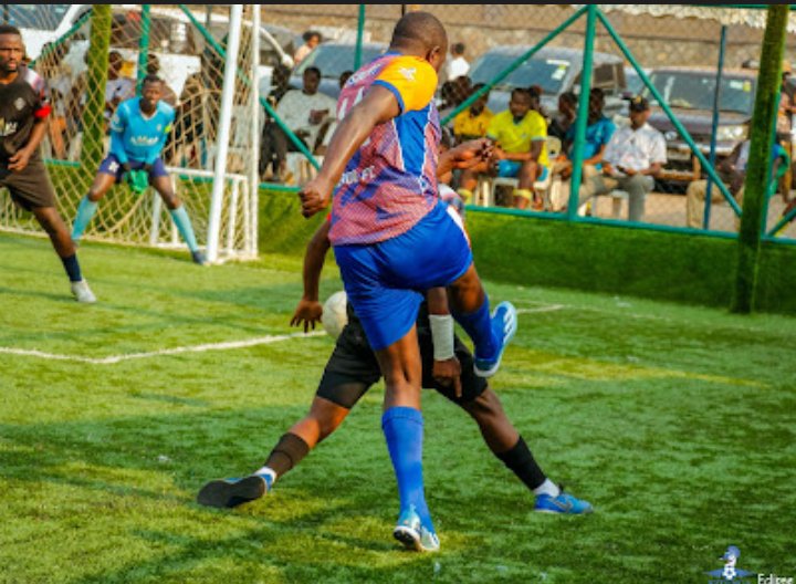 EladoFc's tweet image. That was Goal no.1 scored my non other than Osbert Figo @KitungaLeague GW14
#Season7
#ElitePublishersLtd
#TulumbeKaaziFinal