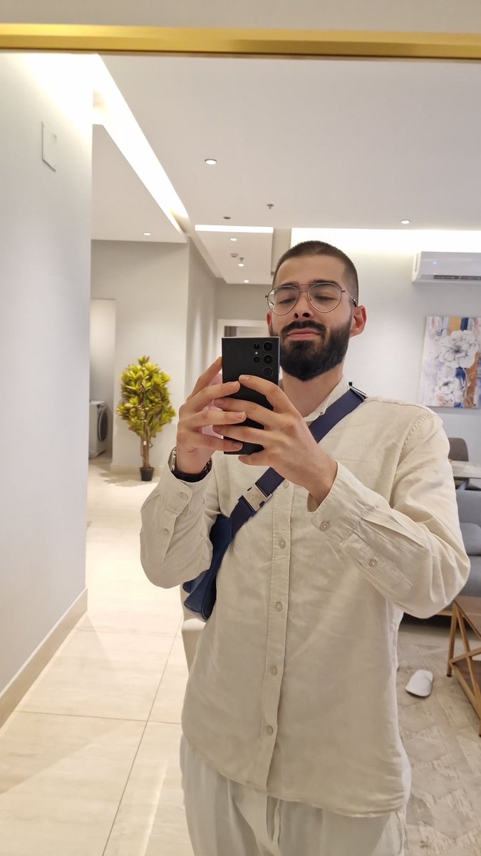 Taisheen tweet media