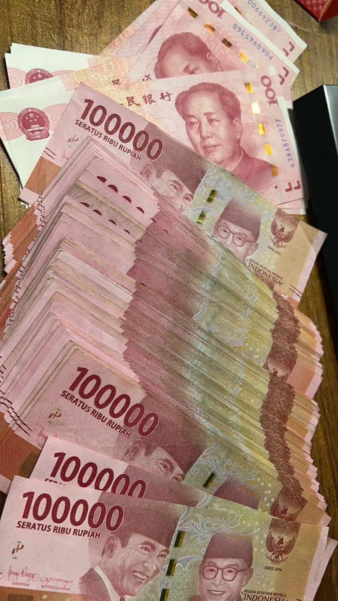 ngapawoi's tweet image. moneyfesting duit kita di bulan agustus.