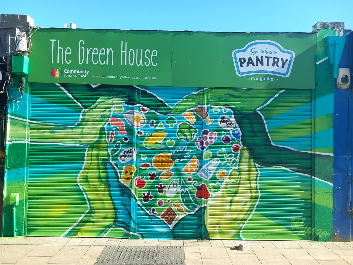 Thank you Calum Carr for our fab new mural funded by <a href="/yourlocalpantry/">Your Local Pantry</a> and Connecting Craigmillar. What a difference!