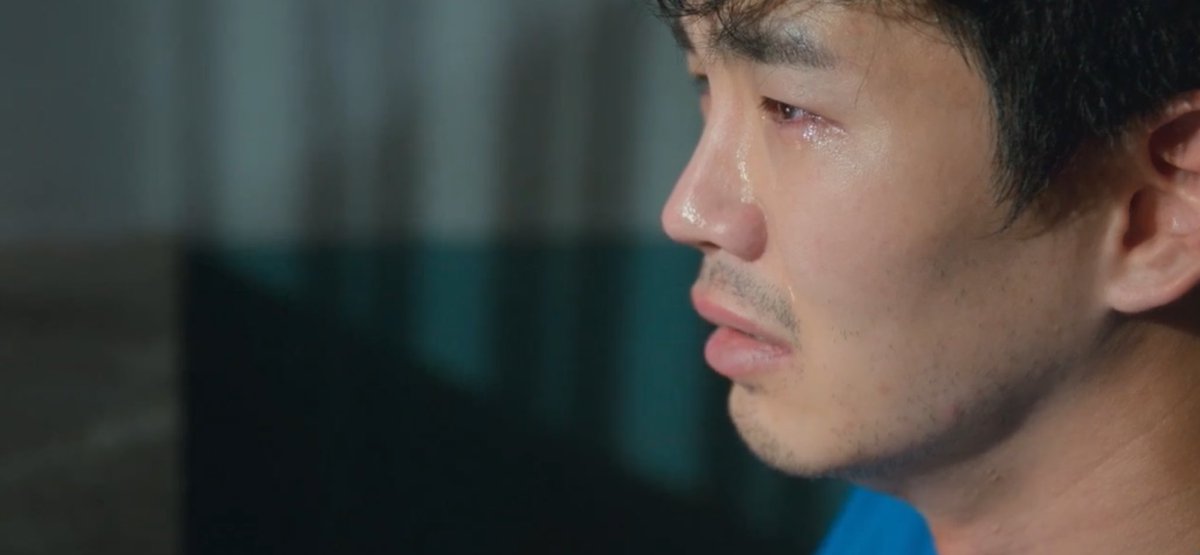 kenthusiastic10's tweet photo. Park Mi-rank’s indiscretions and crimes ultimately destroyed the lives of her two sons. It’s a harsh but fitting consequence for her actions. #RedSwan #RedSwanEp10 #KimHaNeul #Rain #GoYoon #JungGyuwoon https://t.co/pgViTkS3ND