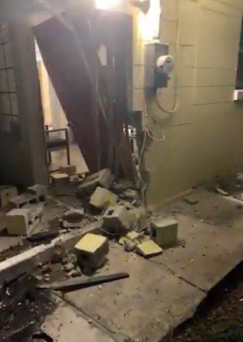 Unfortunate Counter-Strike tweet media